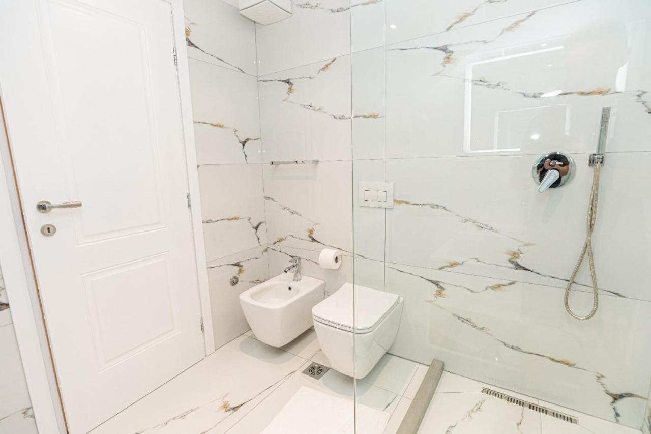 Hakuna Matata Residence & Apartments Avlonya Dış mekan fotoğraf